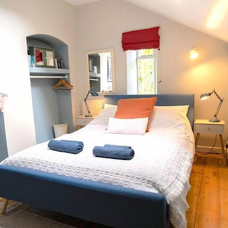 Lovely Property In The Heart Of Somerset, Sleeps 9 Shepton Mallet Esterno foto