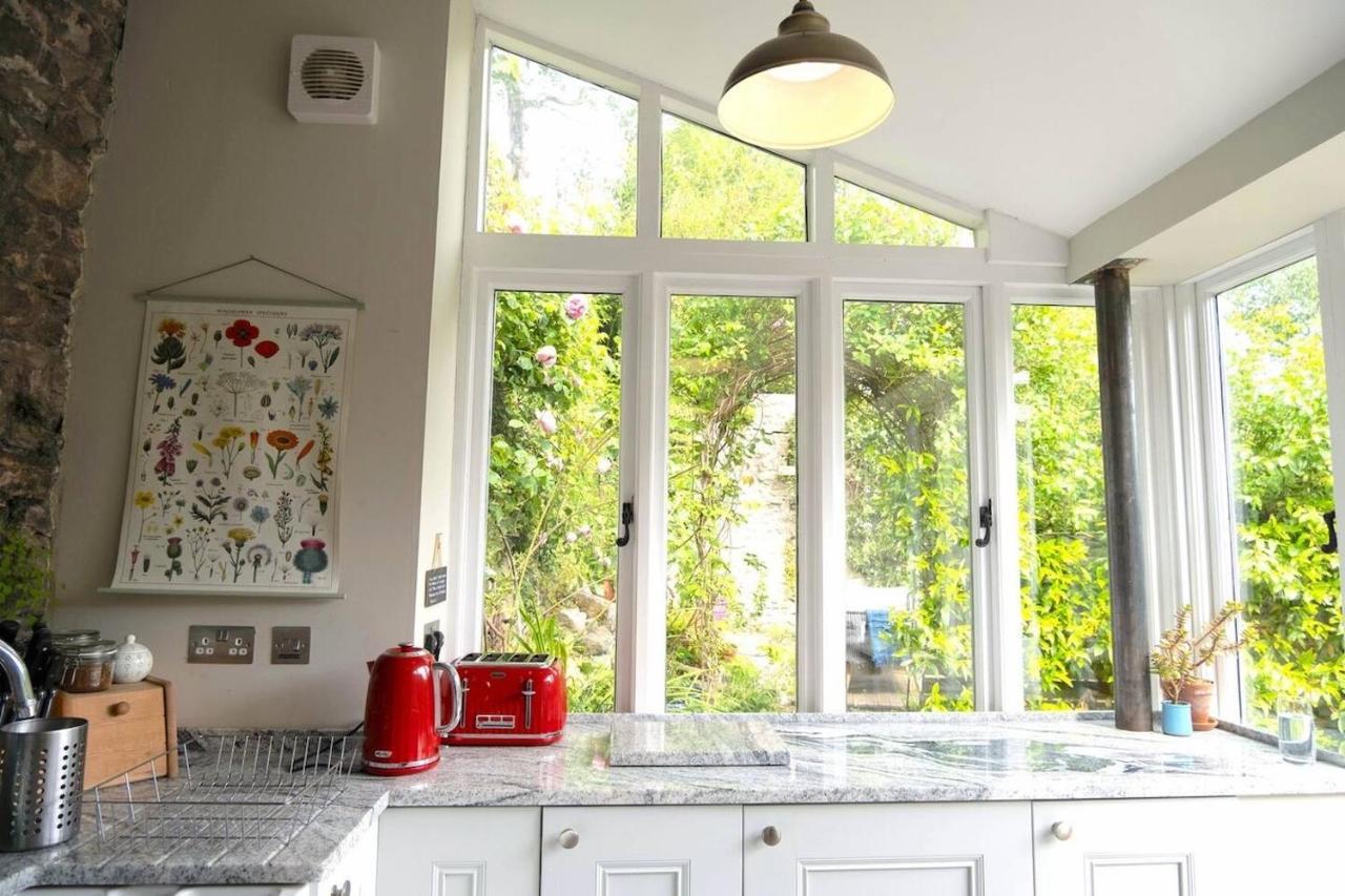 Lovely Property In The Heart Of Somerset, Sleeps 9 Shepton Mallet Esterno foto