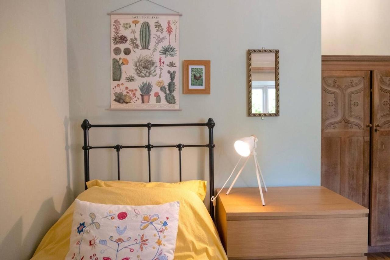 Lovely Property In The Heart Of Somerset, Sleeps 9 Shepton Mallet Esterno foto