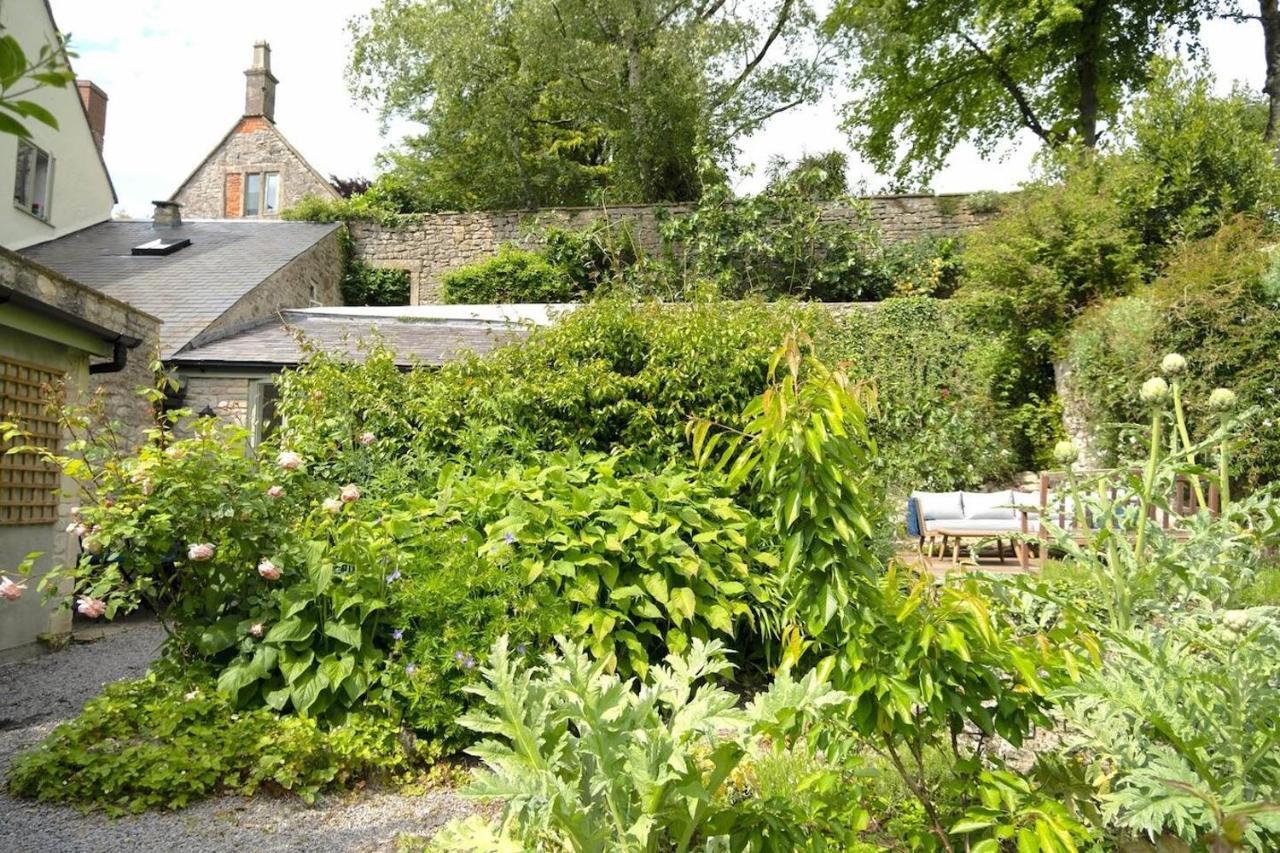 Lovely Property In The Heart Of Somerset, Sleeps 9 Shepton Mallet Esterno foto